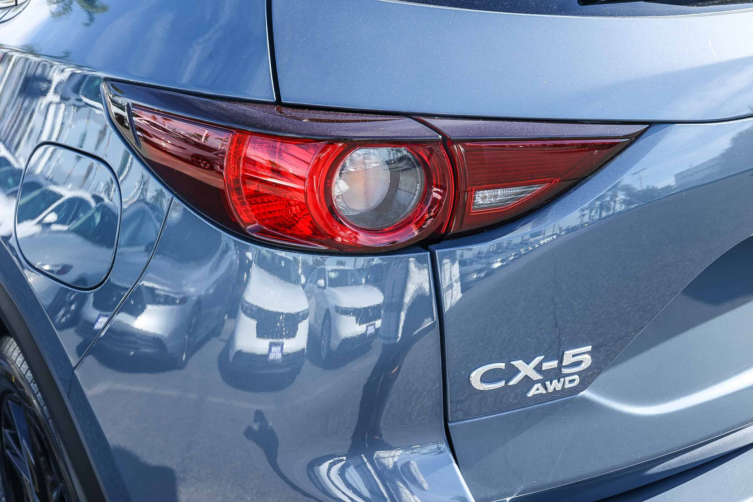 Used 2021 MAZDA CX-5 Carbon Edition image 8