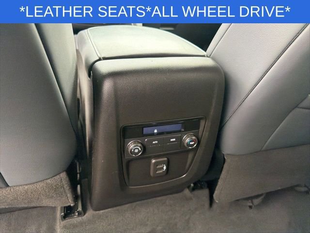 Used 2023 Buick Enclave Essence w/ Sport Touring Edition AWD/4WD image 22