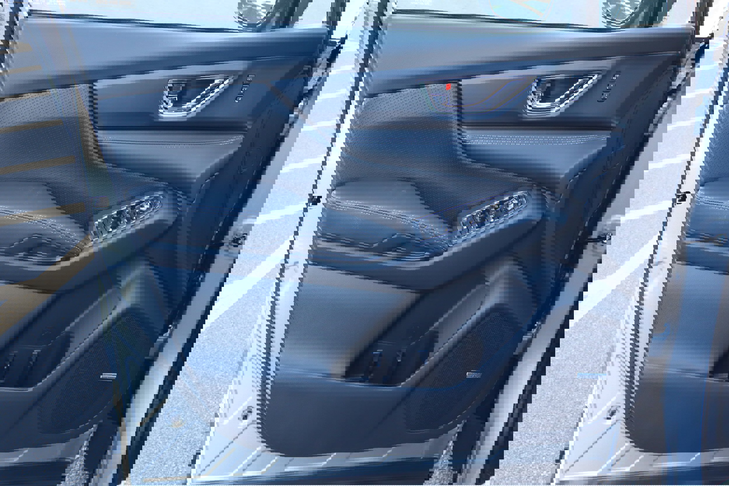 New 2026 Subaru Ascent Limited w/ Popular Package #2 image 8