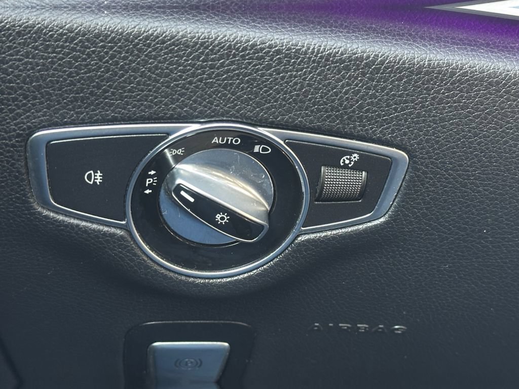 Used 2019 Mercedes-Benz E 450 4MATIC Cabriolet image 26