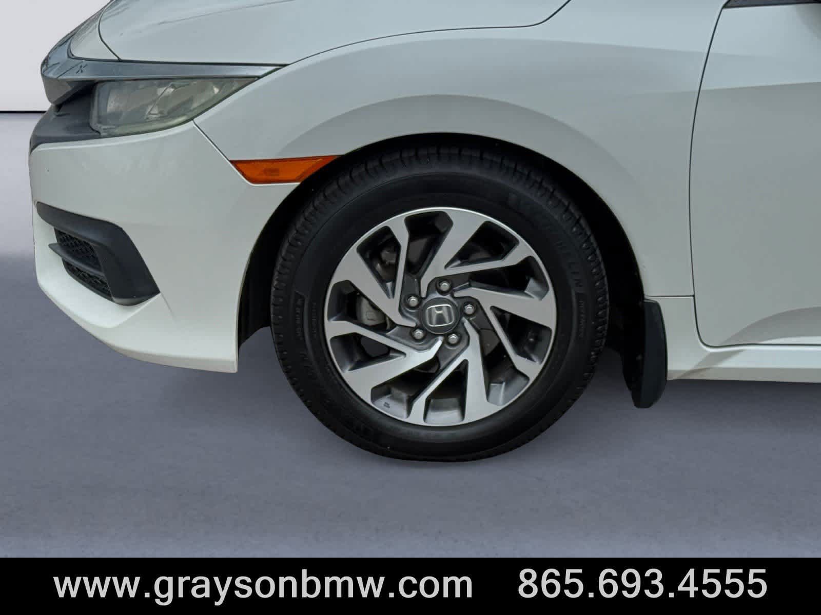Used 2016 Honda Civic EX image 7
