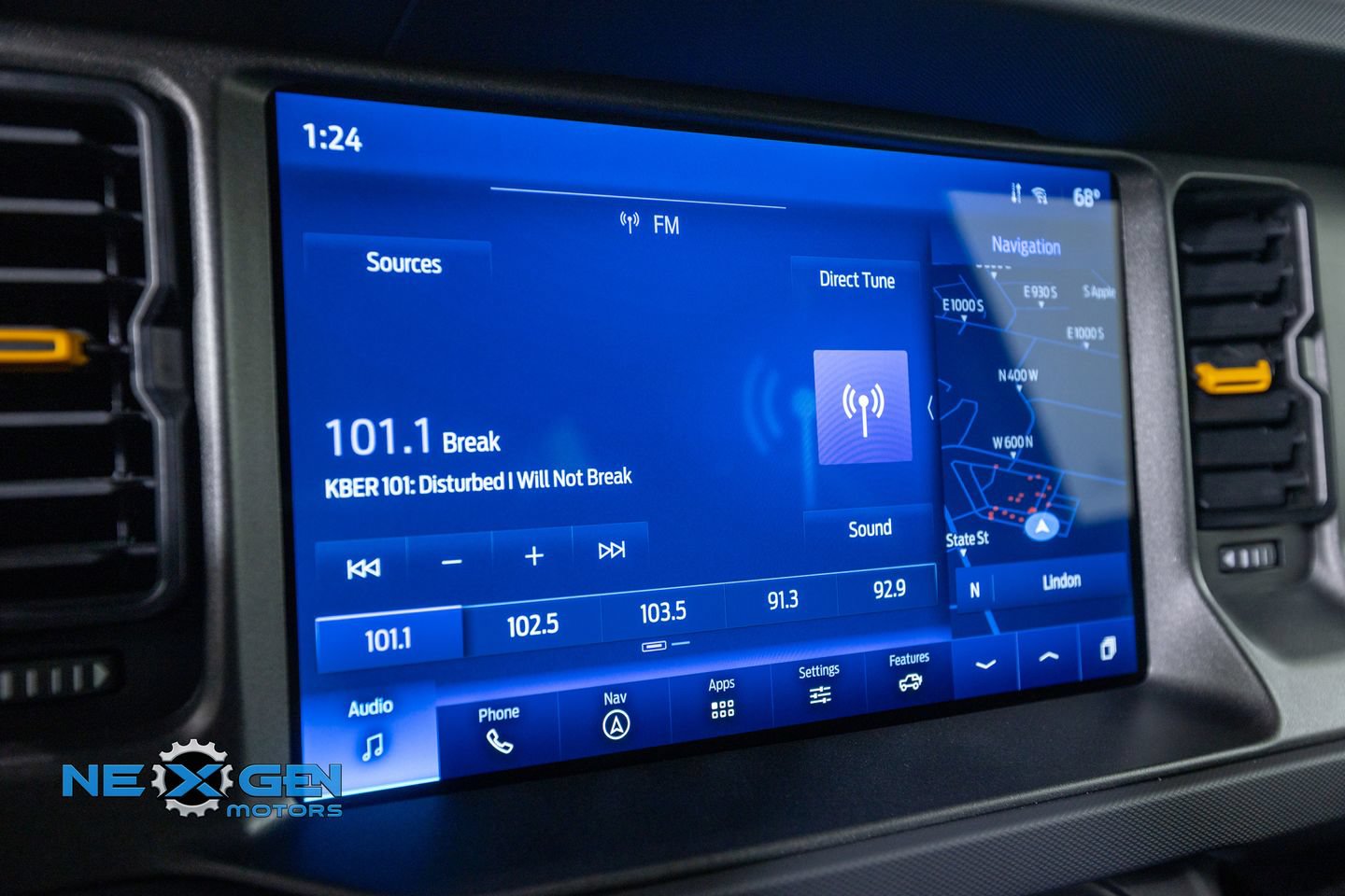 Used 2024 Ford Bronco Badlands AWD/4WD image 17