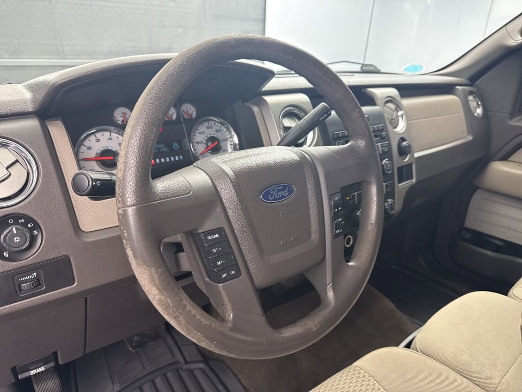 Used 2010 Ford F150 XLT image 9