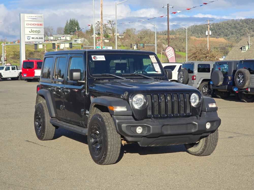 Used 2018 Jeep Wrangler Unlimited Sport w/ Technology Group image 4