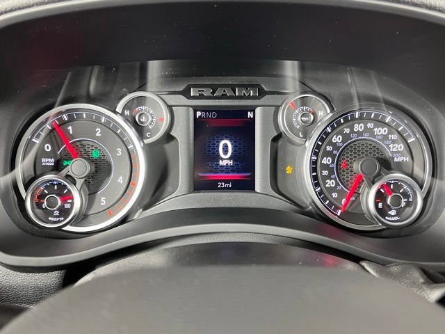 New 2026 RAM 2500 Big Horn AWD/4WD image 17