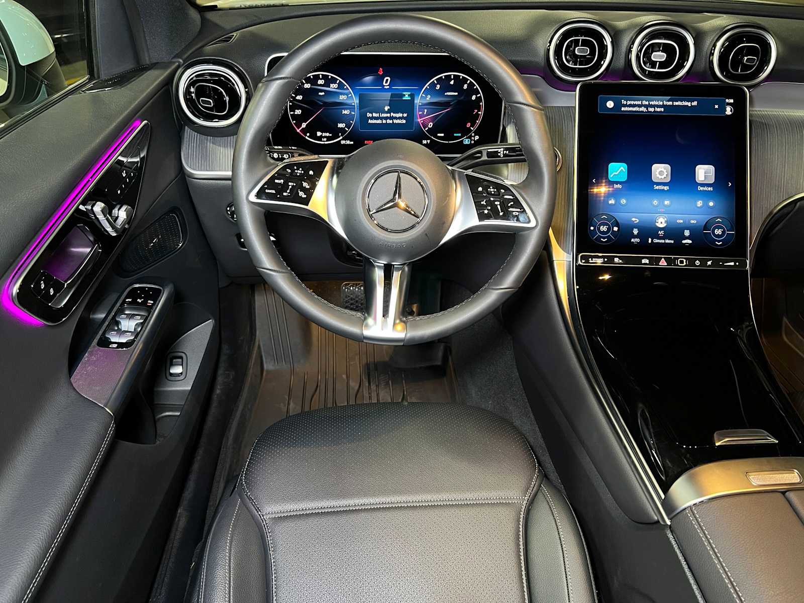 Certified 2025 Mercedes-Benz GLC 300 4MATIC image 38