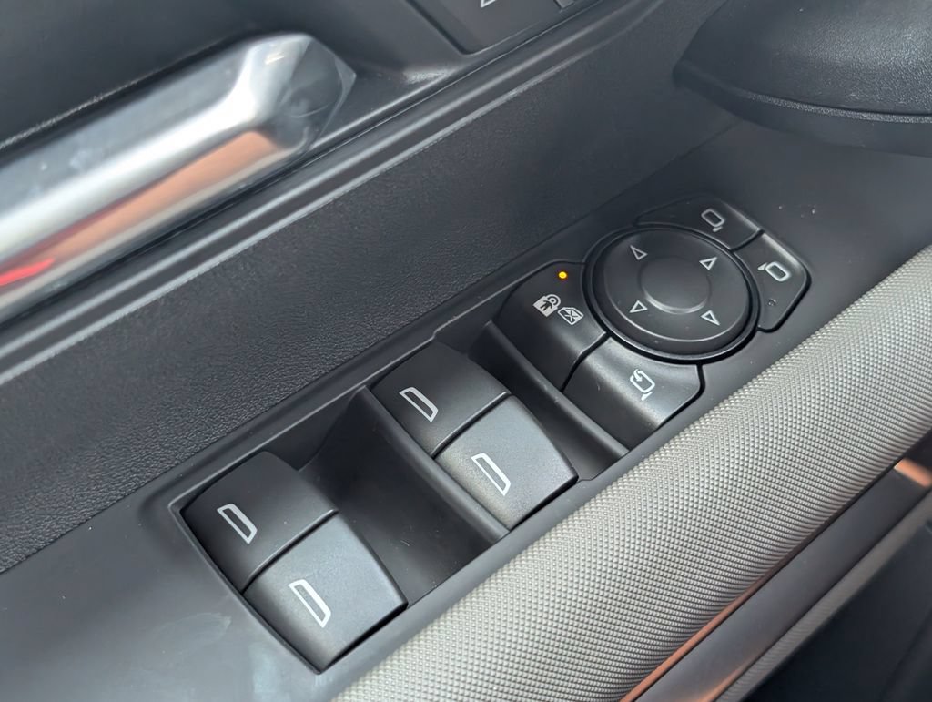 New 2025 GMC Hummer EV 2X AWD/4WD image 15