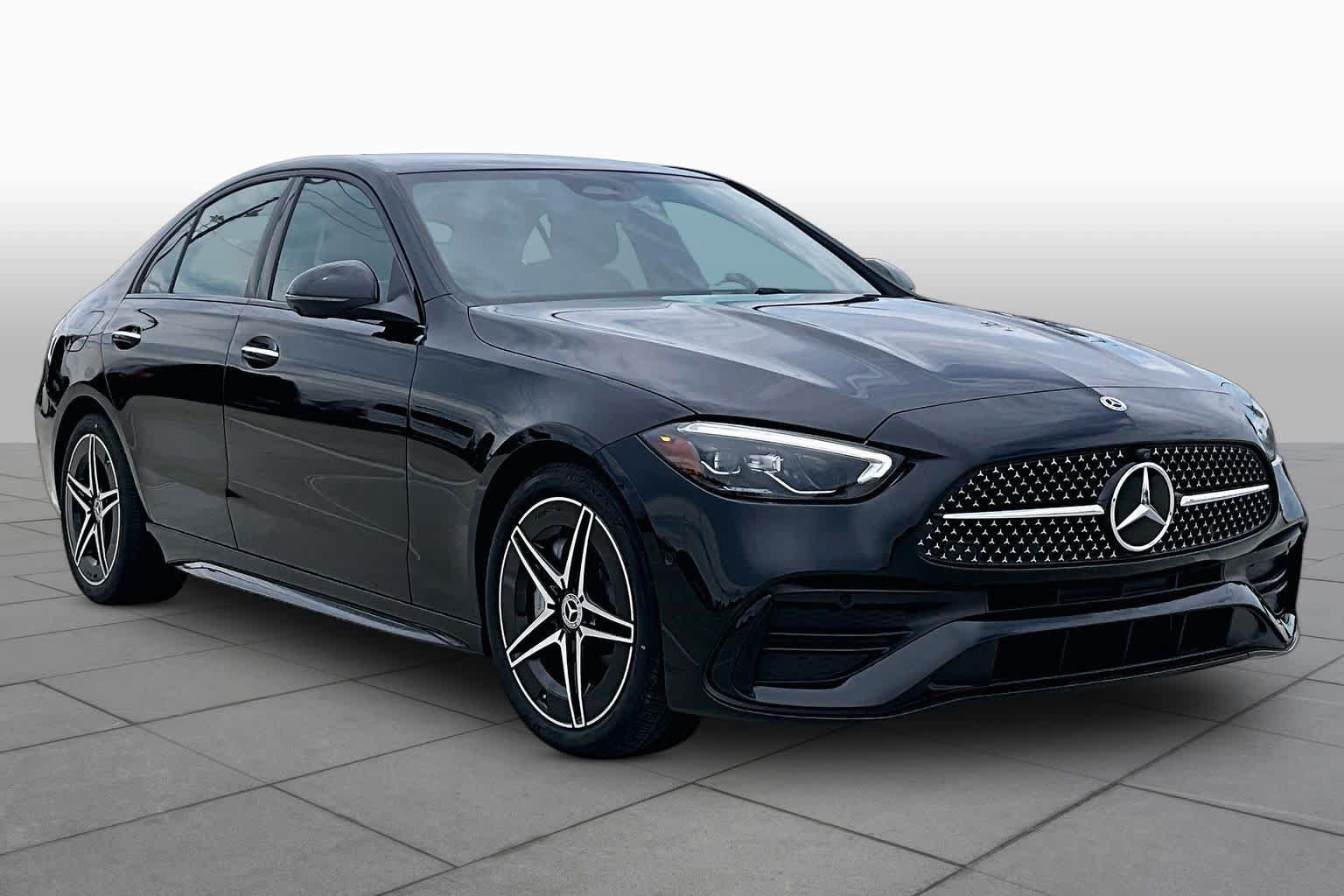 Used 2025 Mercedes-Benz C 300 4MATIC Sedan w/ AMG Line w/ Night Package image 3
