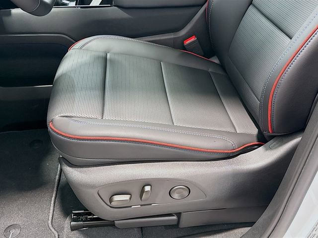 New 2025 Chevrolet Silverado EV RST image 19