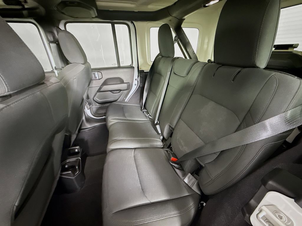 Used 2021 Jeep Wrangler Unlimited Sahara w/ Uconnect 4C Nav & Sound Group image 21