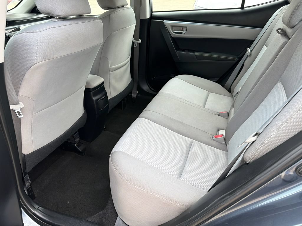 Used 2016 Toyota Corolla LE FWD image 16