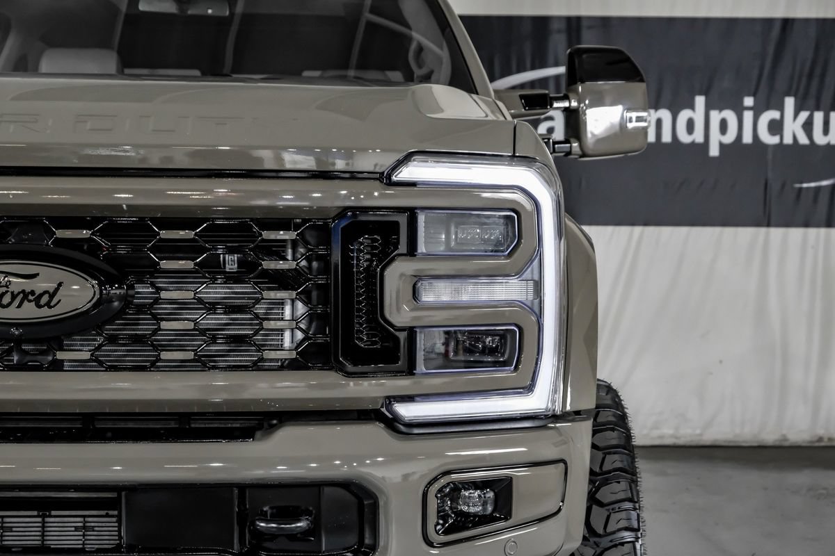 Used 2026 Ford F450 Platinum AWD/4WD image 42