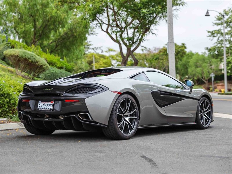 Used 2016 McLaren 570S Coupe RWD image 6