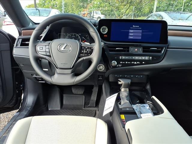 New 2025 Lexus ES 350 w/ Premium Package image 14