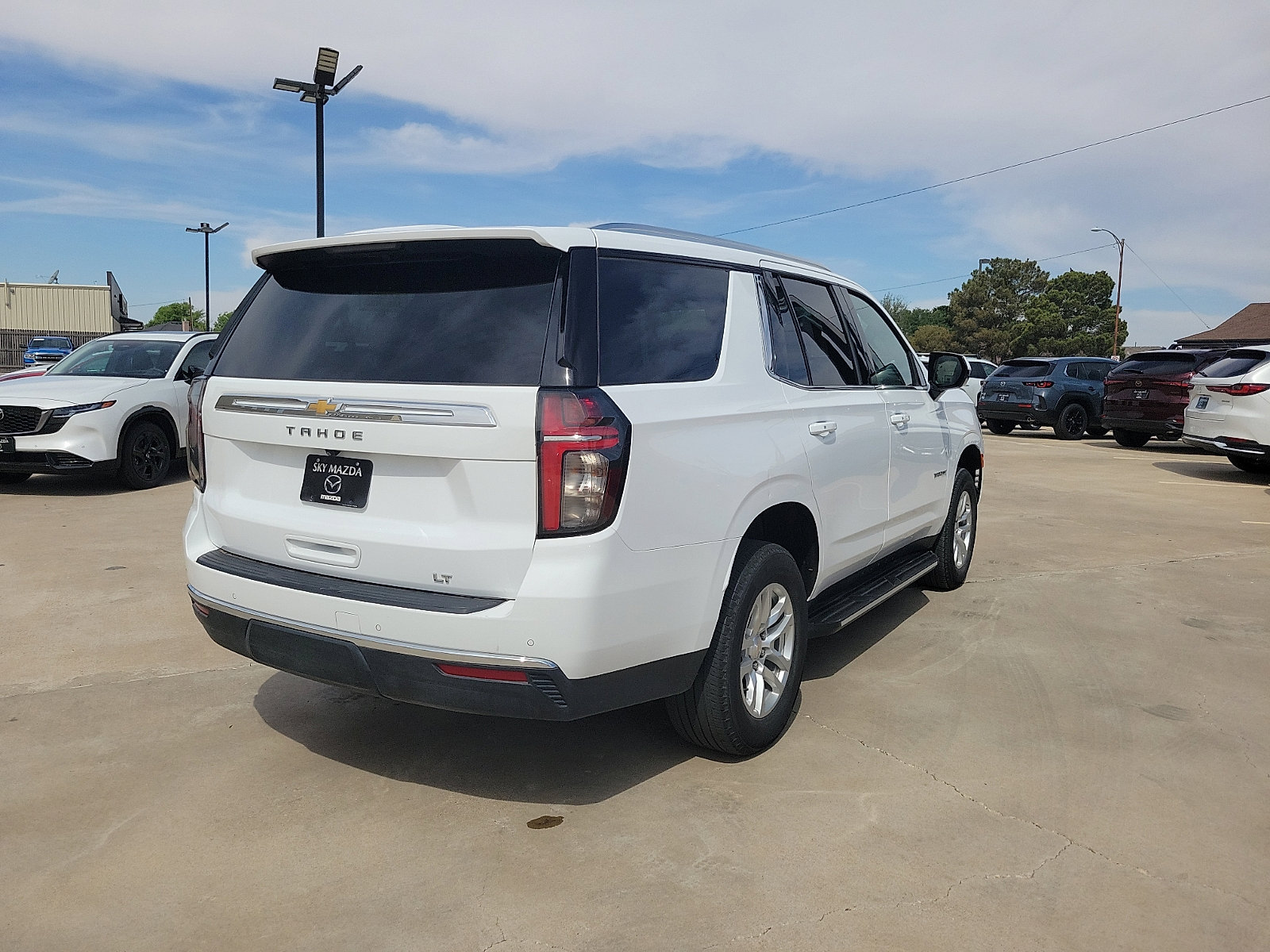 Used 2024 Chevrolet Tahoe LT AWD/4WD image 7