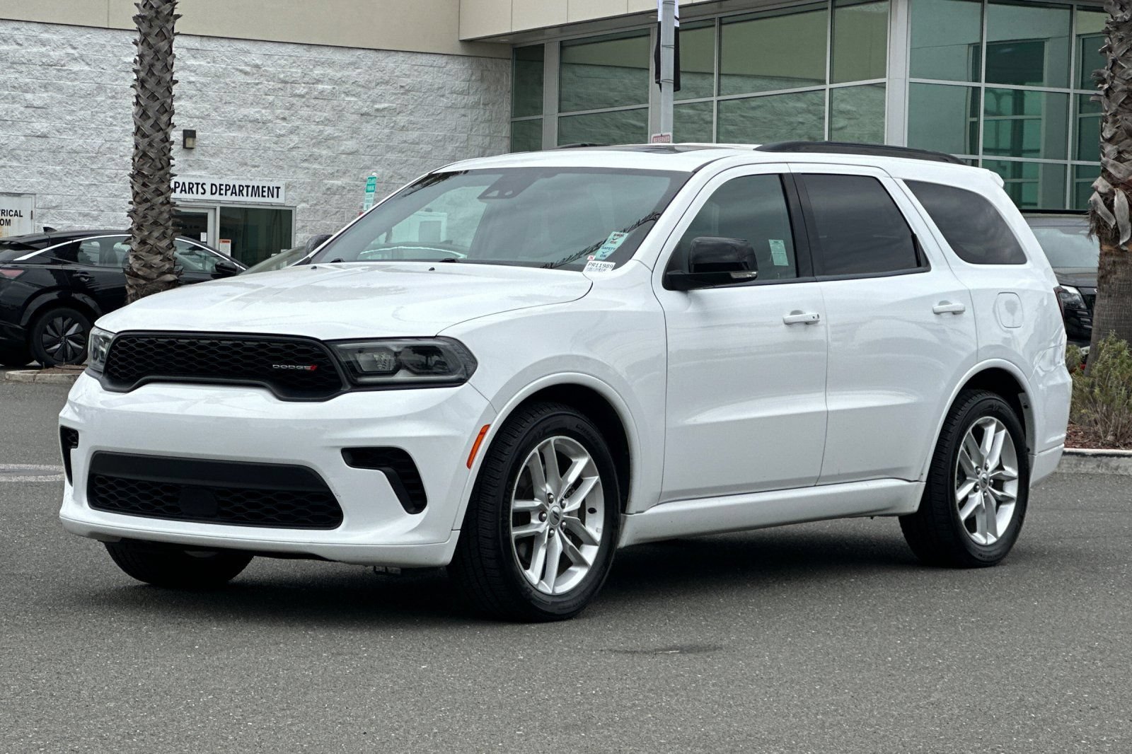 Used 2024 Dodge Durango GT RWD image 8