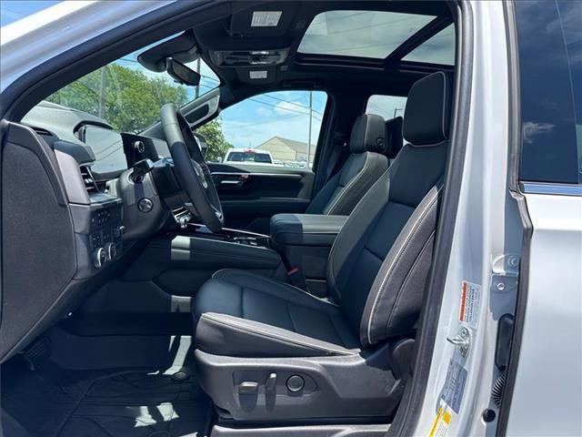 Used 2025 Chevrolet Tahoe Premier image 14