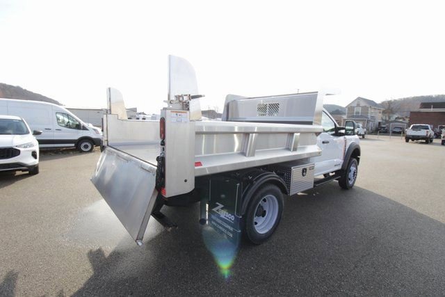 New 2024 Ford F550 4x4 Regular Cab Super Duty image 6