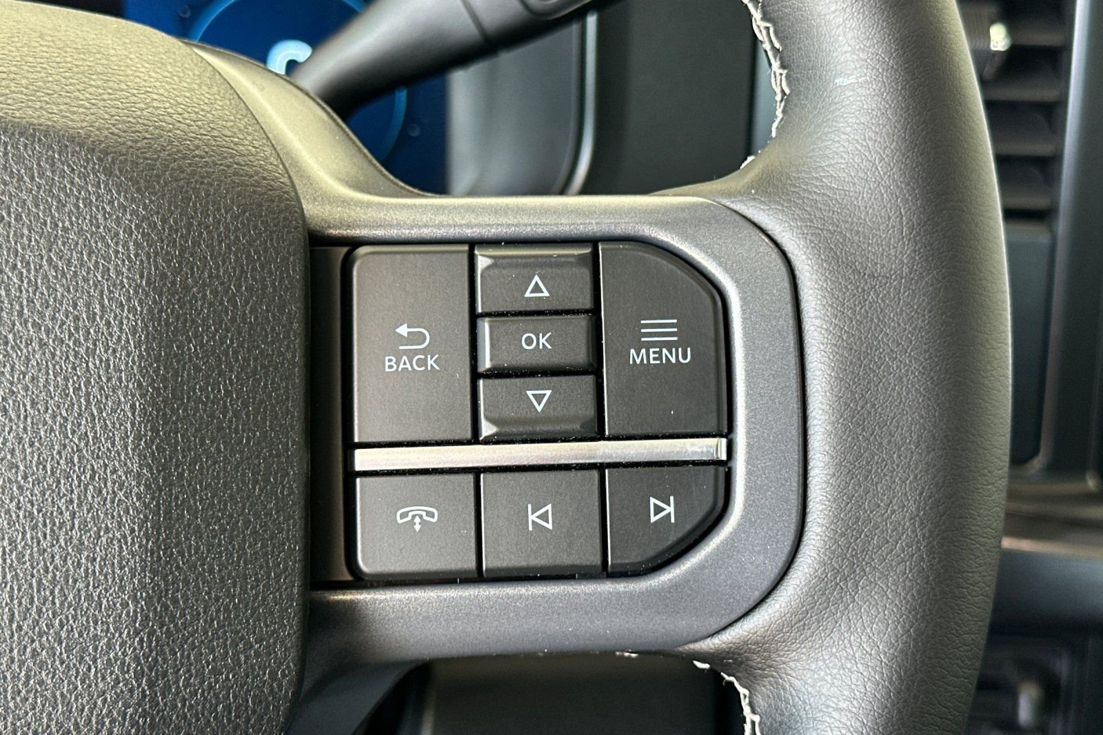 New 2026 Ford F250 Lariat w/ Black Appearance Package image 30