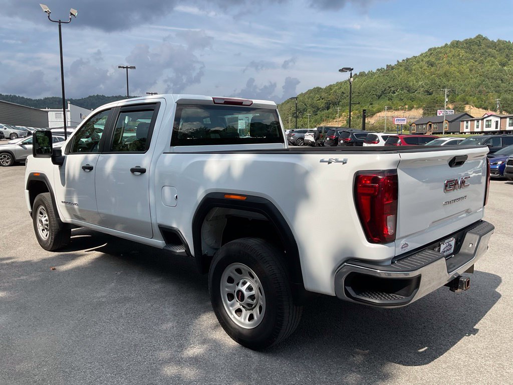 Used 2023 GMC Sierra 3500 Pro w/ Gooseneck/5TH Wheel Package AWD/4WD image 7