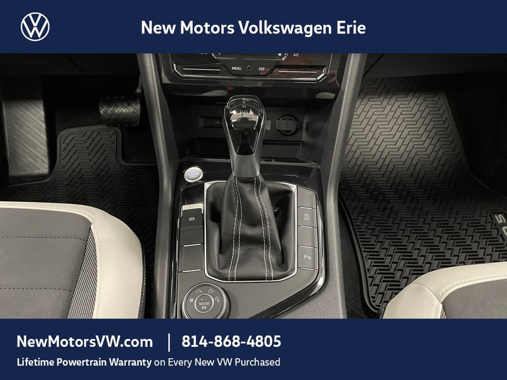 New 2026 Volkswagen Taos SE AWD/4WD image 9