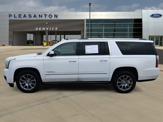 Used 2018 GMC Yukon XL Denali w/ Denali Ultimate Package RWD image 2
