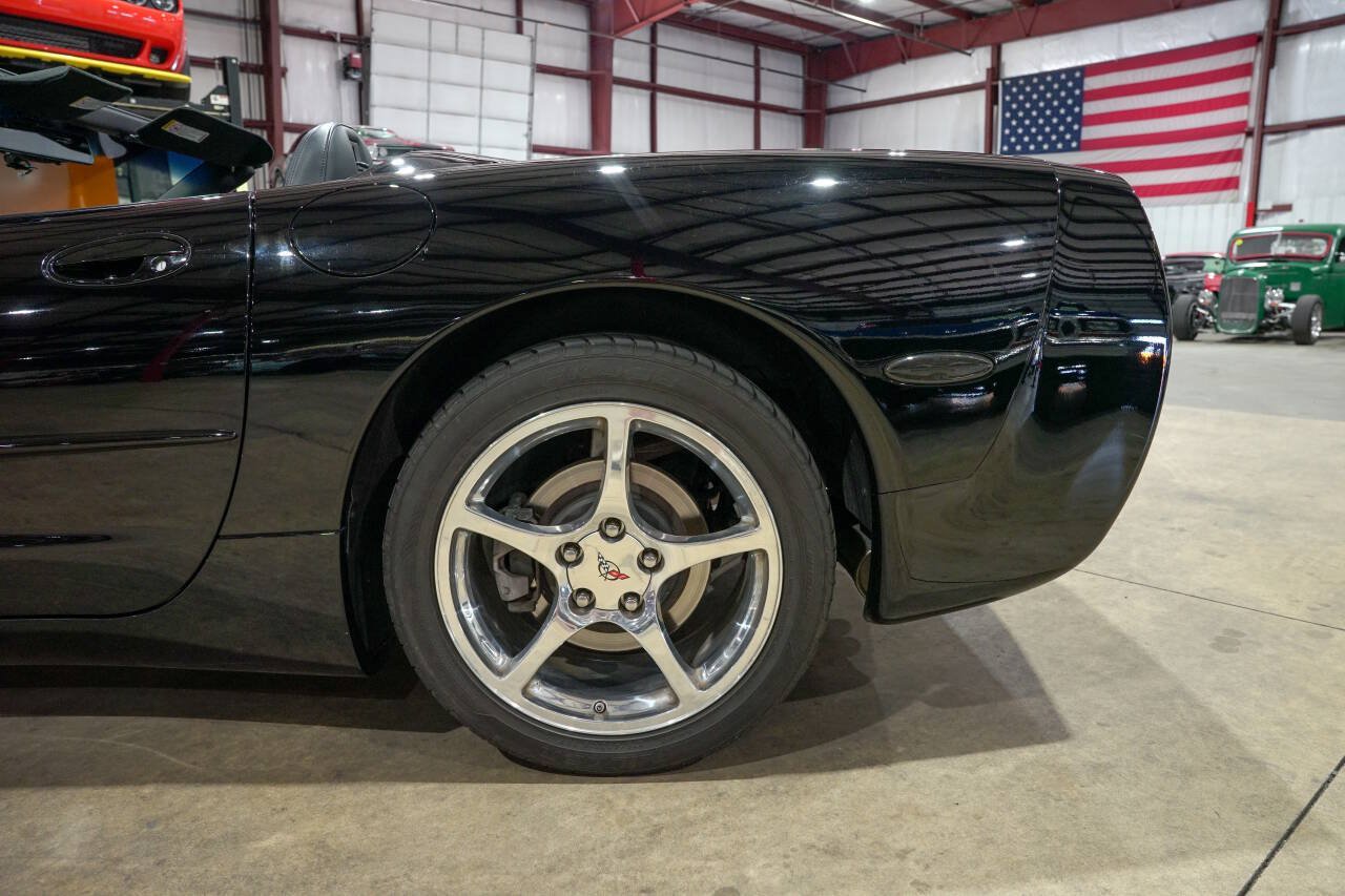 Used 2003 Chevrolet Corvette Convertible w/ Preferred Equipment Group1 RWD image 5