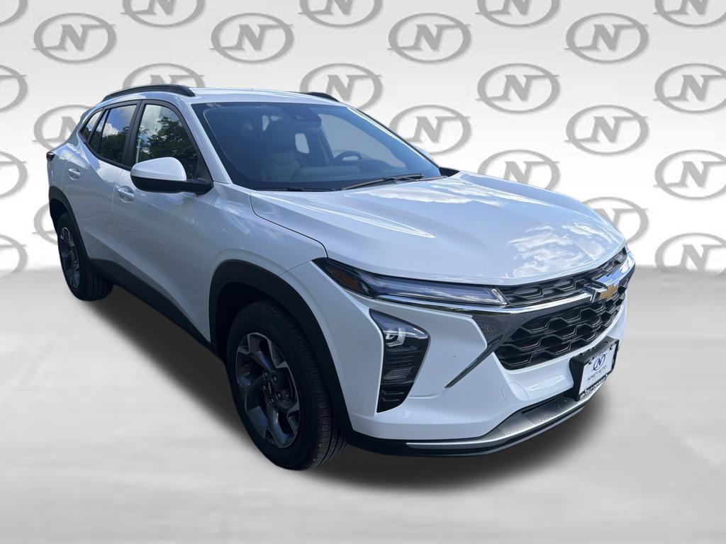 New 2026 Chevrolet Trax LT w/ LT Convenience Package FWD image 14