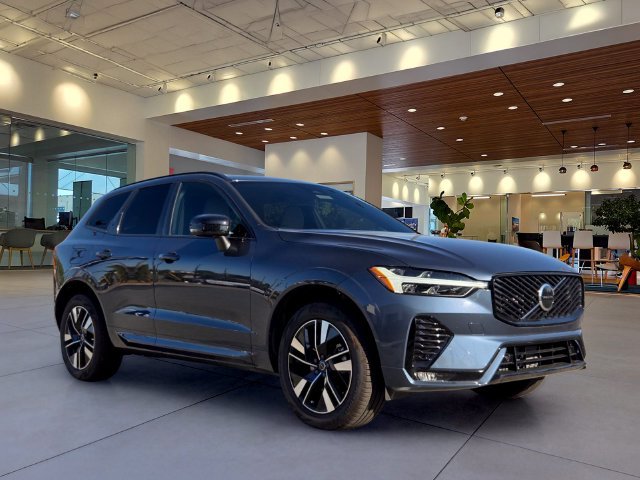 New 2027 Volvo XC60 B5 Core AWD/4WD image 5