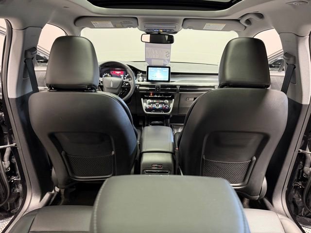 Used 2022 Lincoln Corsair AWD w/ Premium Package image 31