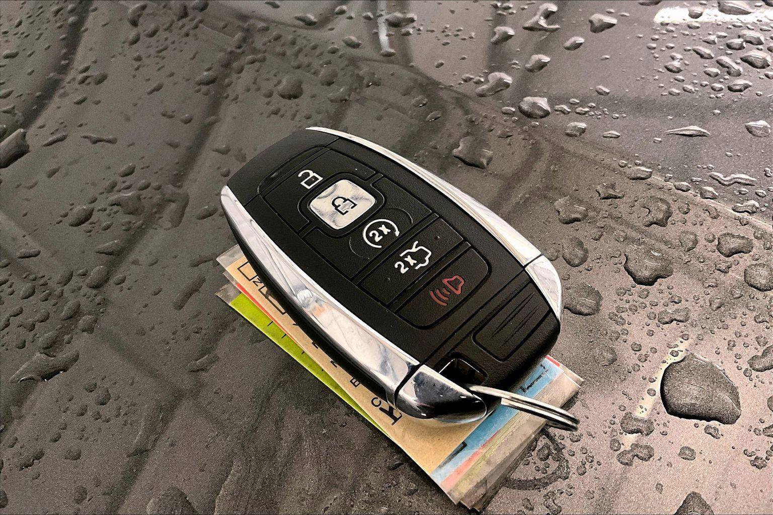 Used 2019 Lincoln MKZ Reserve image 9