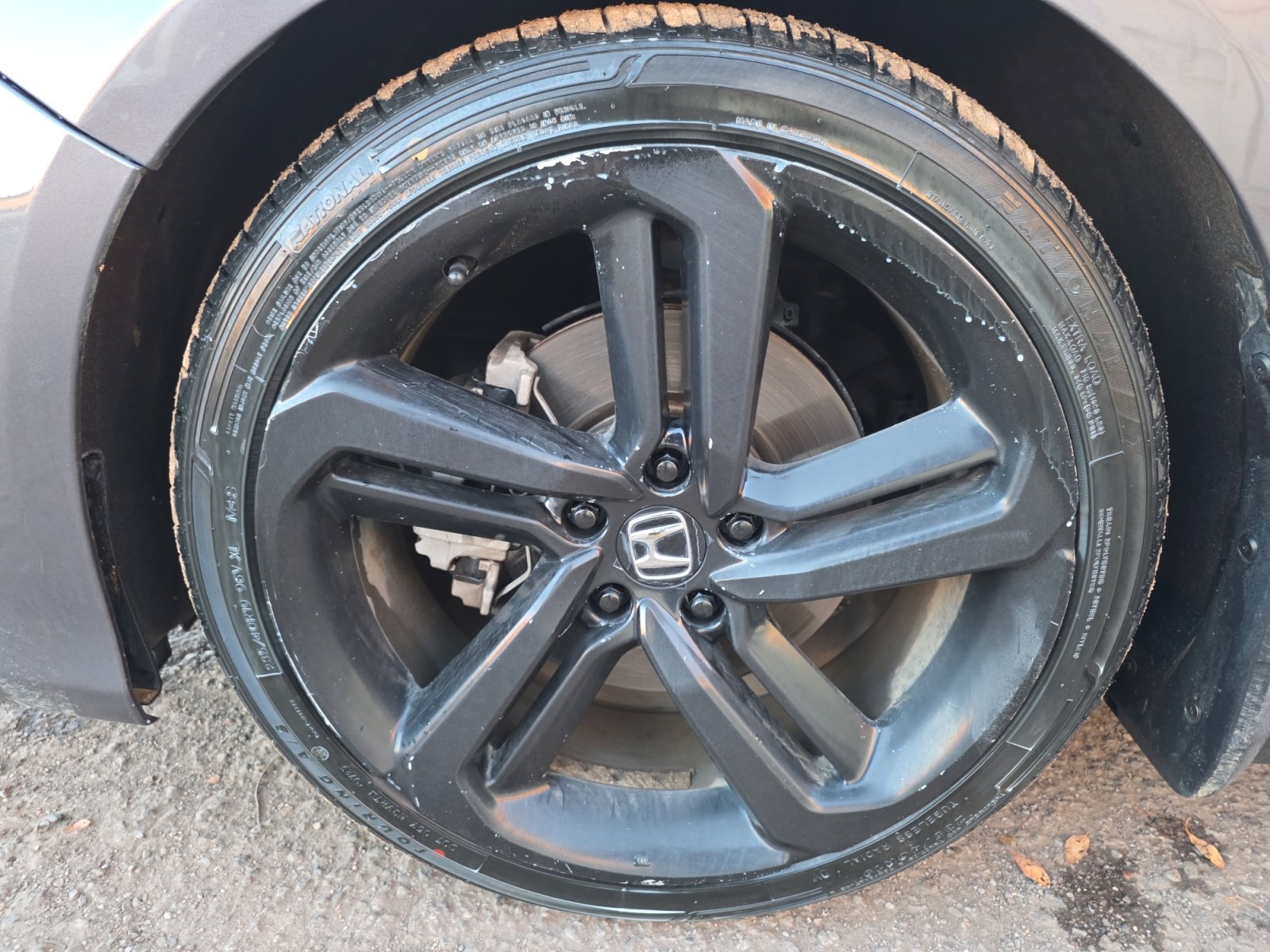 Used 2018 Honda Accord Sport image 11