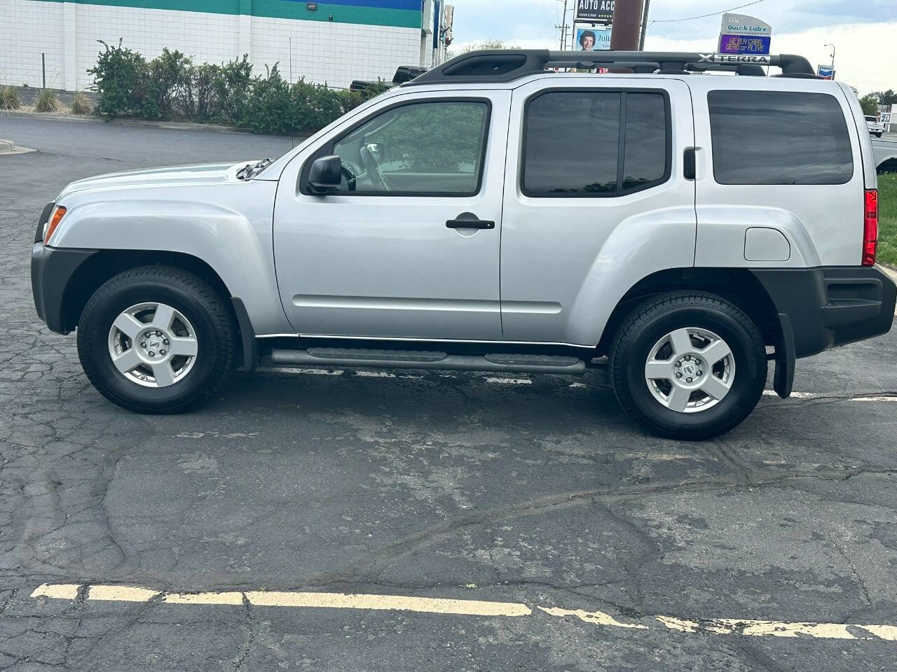 Used 2008 Nissan Xterra S image 4