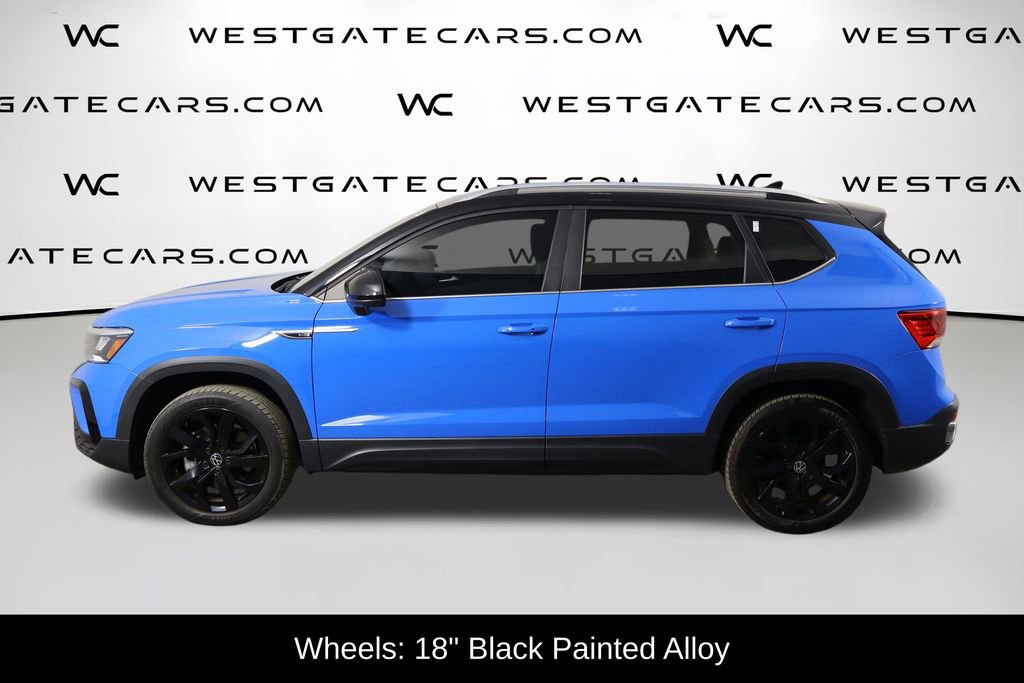 Used 2023 Volkswagen Taos SE w/ Panoramic Sunroof Package image 5