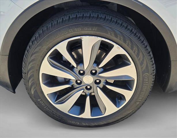 Used 2022 Buick Encore Preferred w/ Safety Package FWD image 21