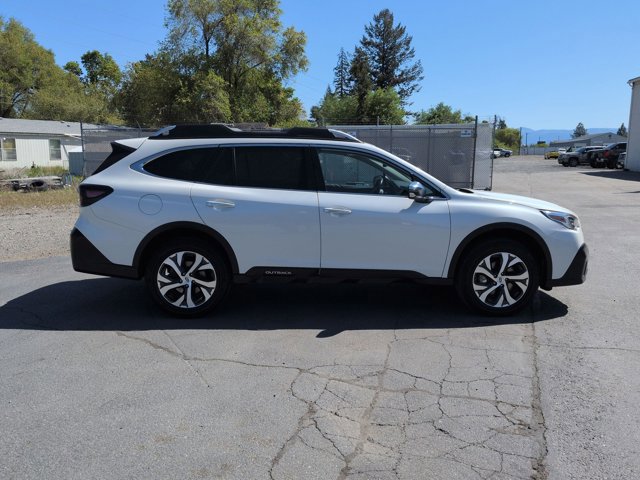 Used 2022 Subaru Outback Touring XT AWD/4WD image 12