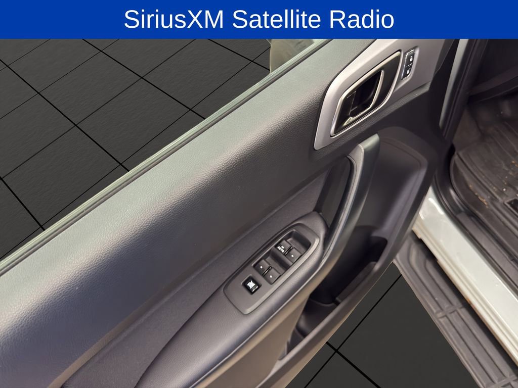 Used 2022 Ford Ranger XLT w/ Equipment Group 301A Mid image 12