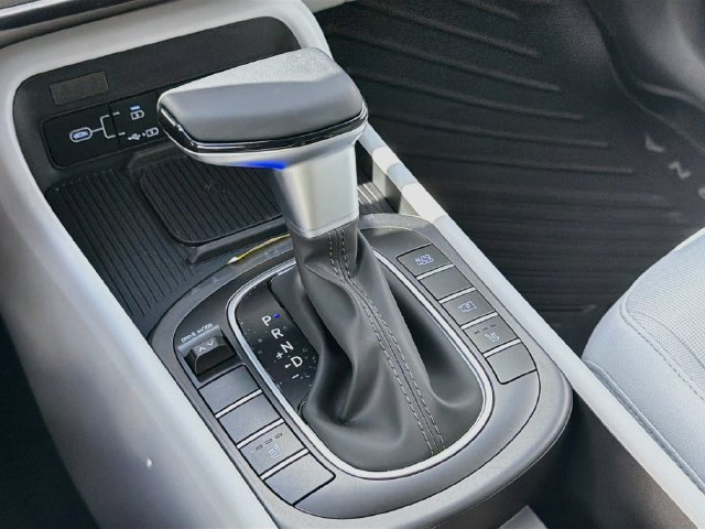 New 2027 Hyundai Kona SEL Sport FWD image 16