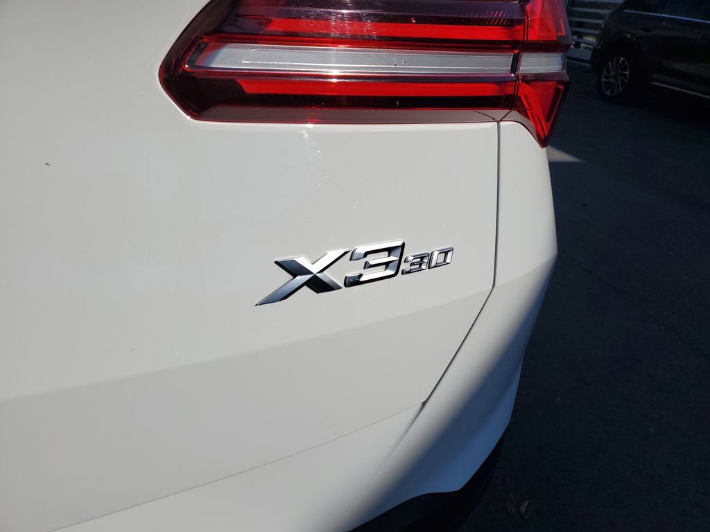 Used 2025 BMW X3 xDrive30i image 5