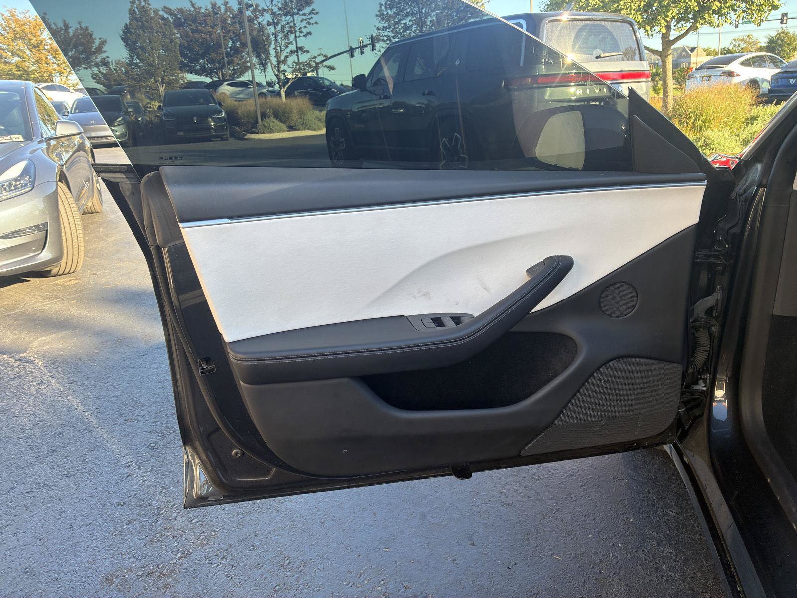 Used 2024 Tesla Model 3 Performance AWD/4WD image 16