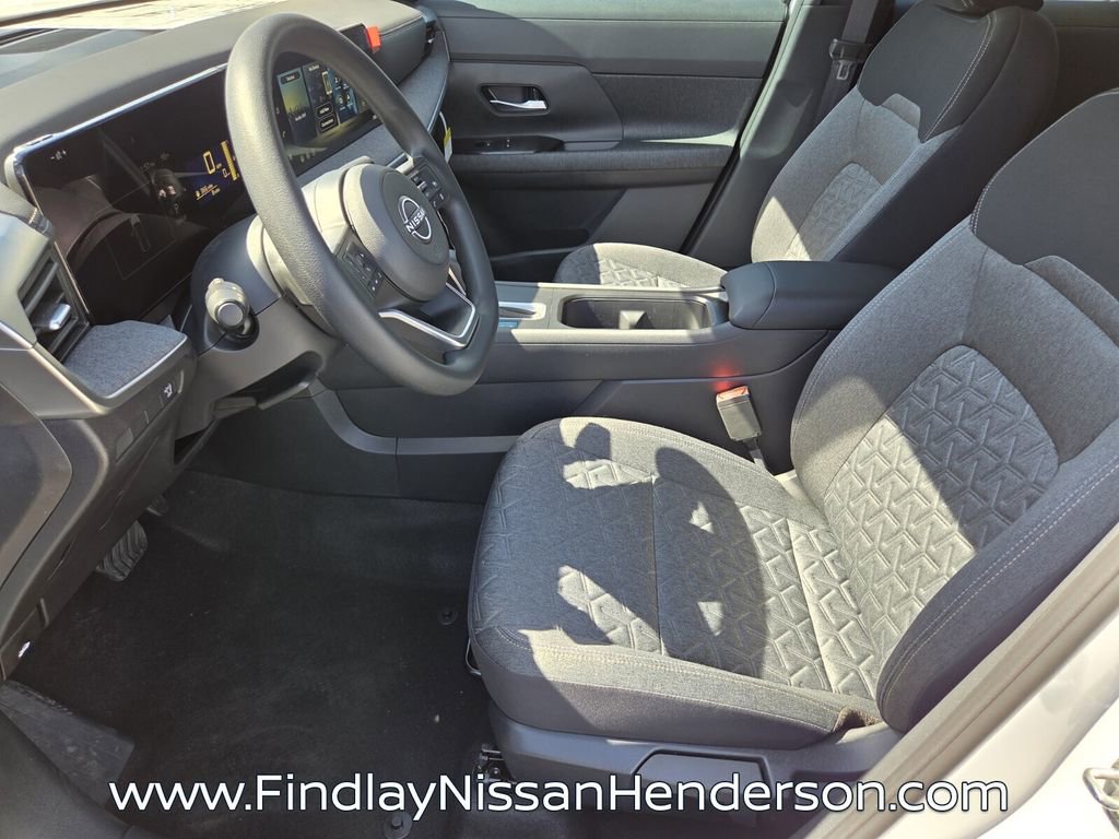 New 2026 Nissan Kicks SV w/ Cold Weather Package FWD image 7