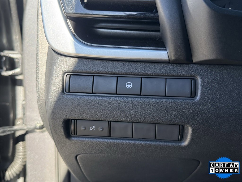 Used 2022 Nissan Rogue SV image 20