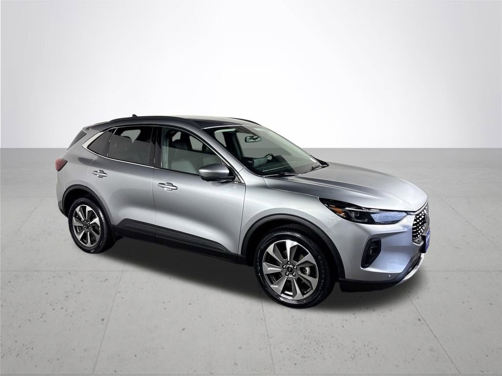 Used 2024 Ford Escape Platinum AWD/4WD image 4