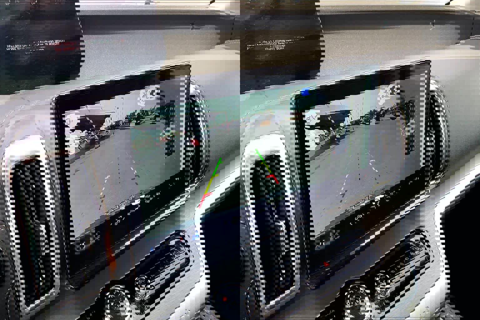 Used 2025 Ford Expedition Platinum AWD/4WD image 27