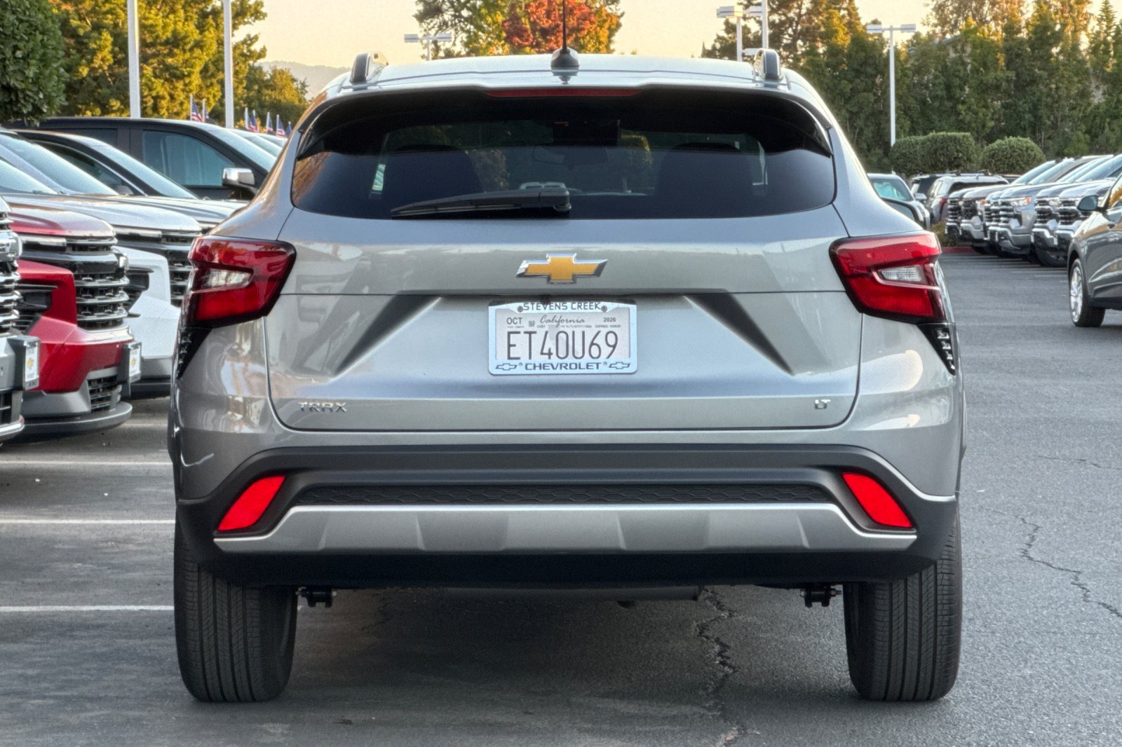 Used 2026 Chevrolet Trax LT w/ LT Convenience Package FWD image 6