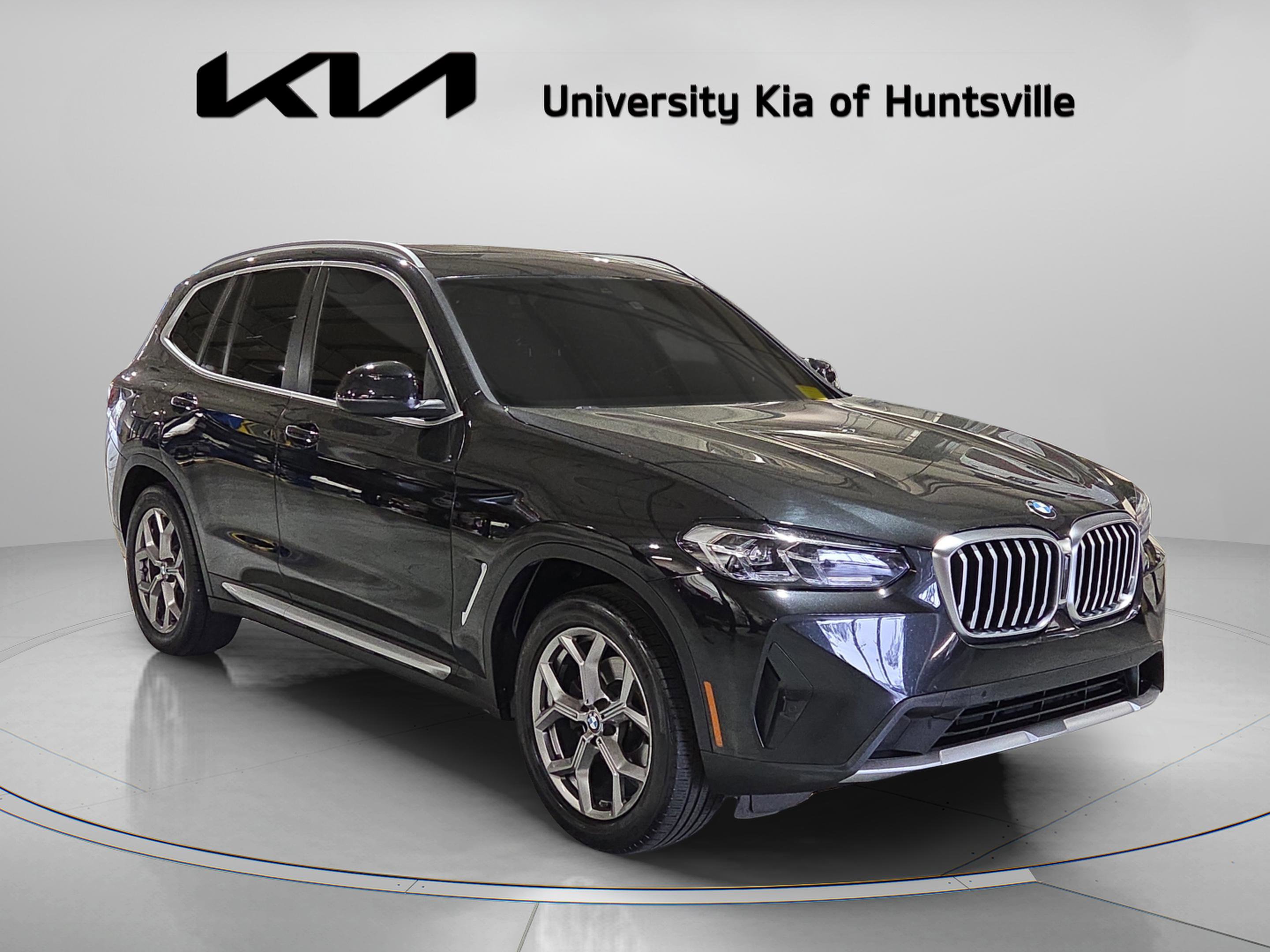 Used 2022 BMW X3 xDrive30i w/ Premium Package 2