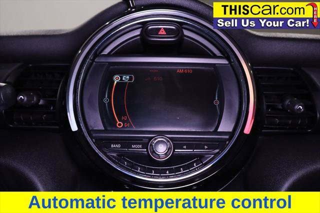 Used 2018 MINI Cooper 2-Door Hardtop FWD image 18