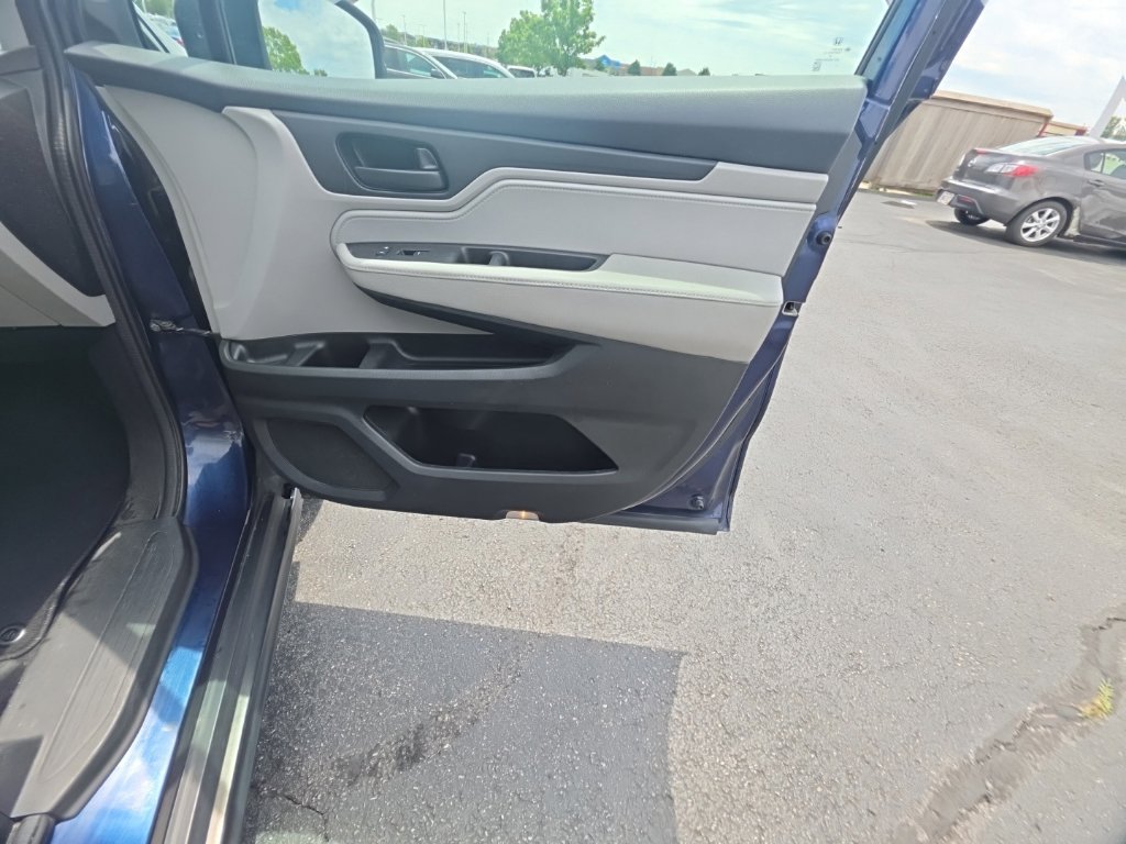Used 2018 Honda Odyssey EX-L image 32
