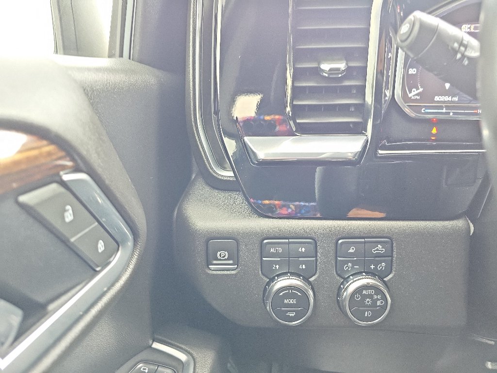 Used 2025 GMC Sierra 1500 Elevation w/ Elevation Premium Package AWD/4WD image 26