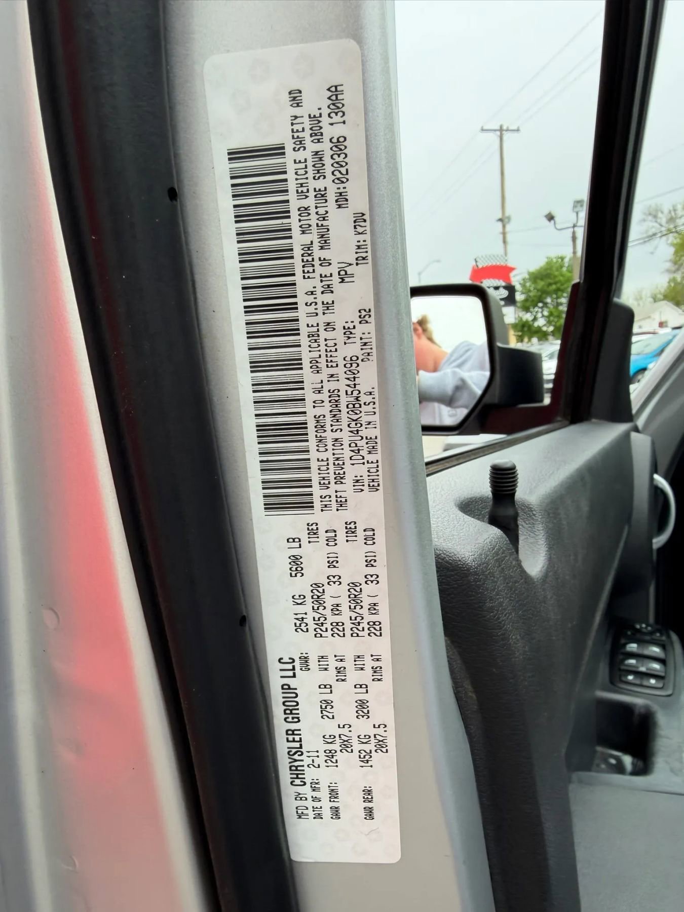 Used 2011 Dodge Nitro Heat w/ Popular Equipment Group AWD/4WD image 23